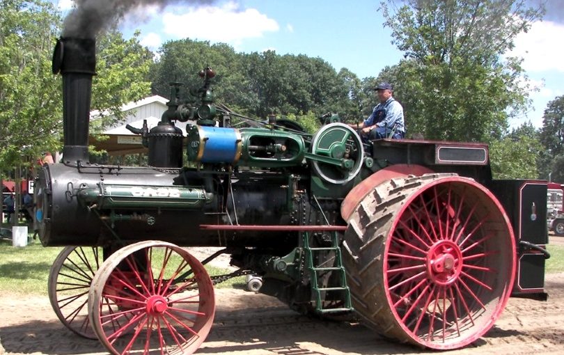 AntiqueSteamCaseTractor