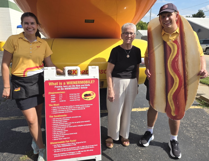 Wienermobile Stop Brought Smiles to Morrison - thecity1